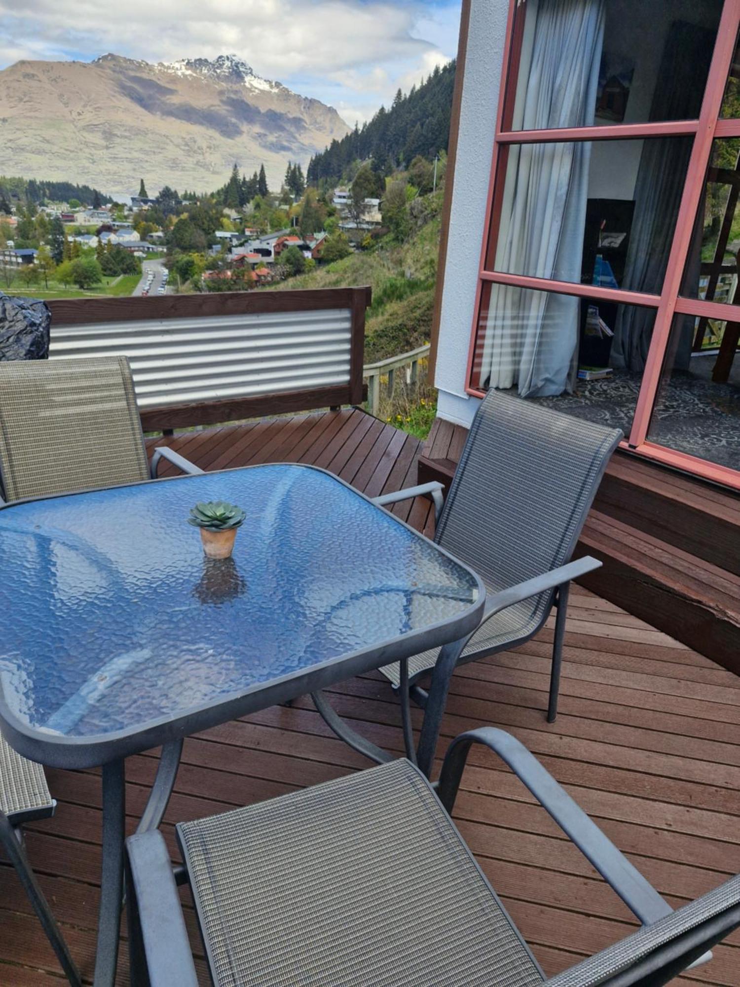Hot Tub And Views Over Central Queenstown - Entire Holiday House Luaran gambar